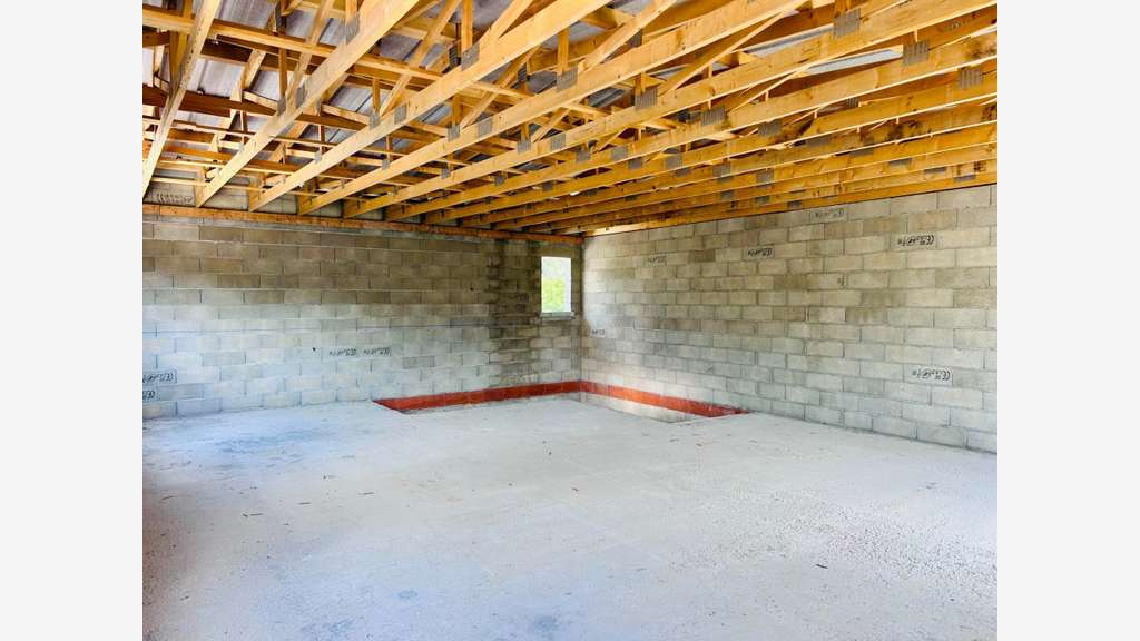 Local commercial 375m² à vendre à Vinça