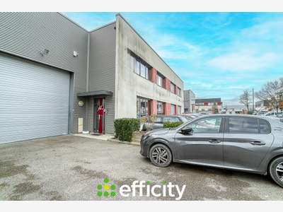 Vente local d'activité 534m² à Décines-Charpieu
