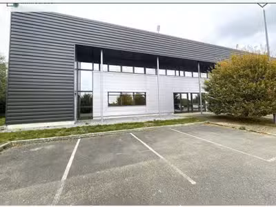 Local d'activité neuf 630m² à vendre à Rouvroy