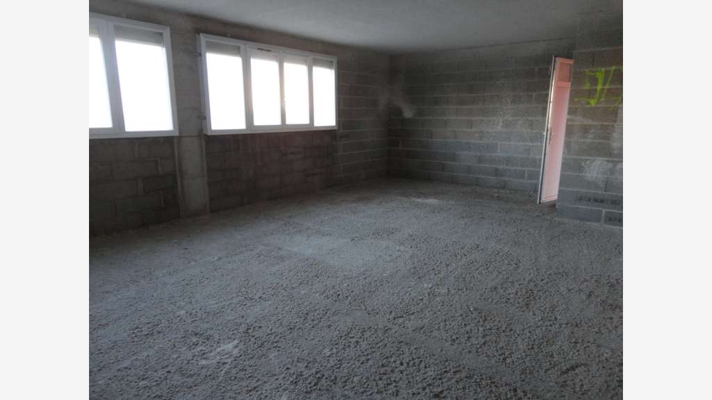 Local de rangement 28.7m² à vendre à Bompas