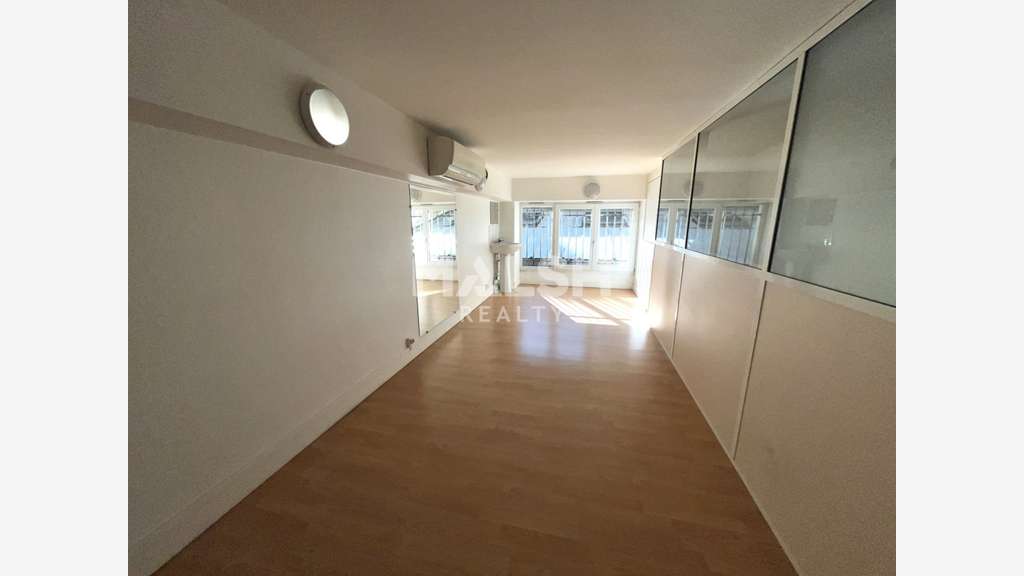 Vente local commercial 204m² à Lyon 6ème