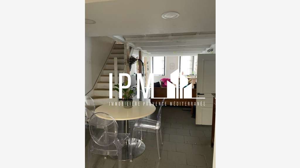 Vente local et habitation 160m² Marseille Joliette