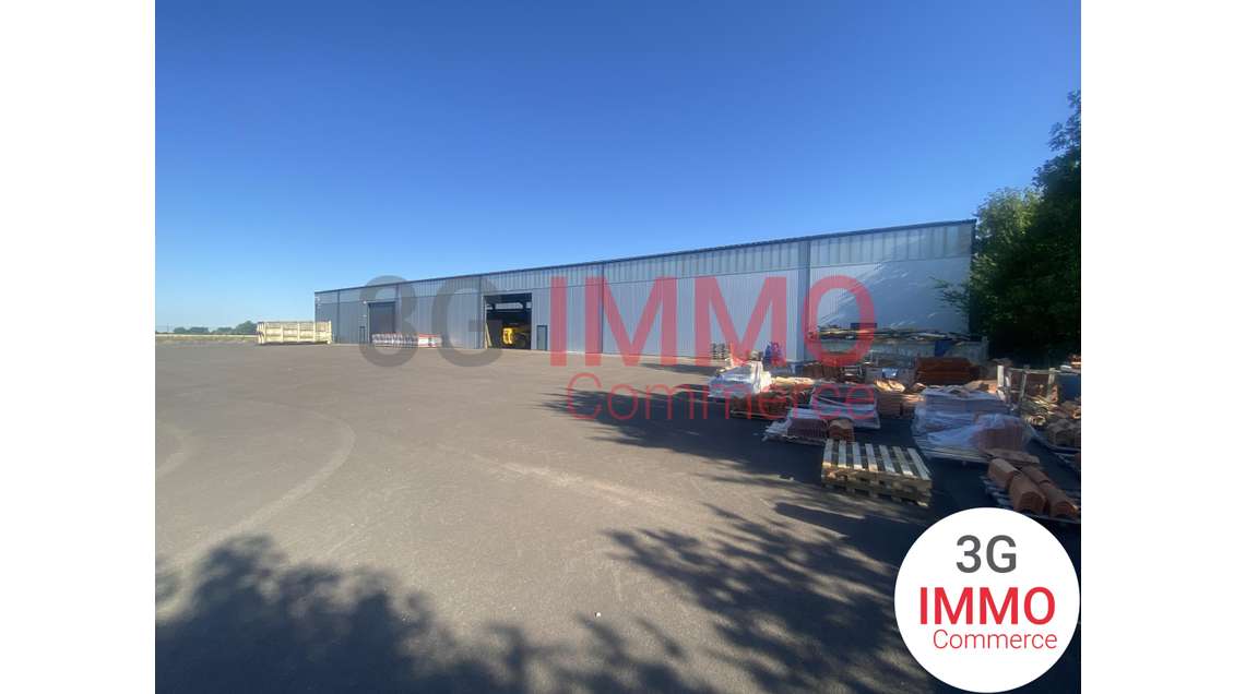 Vente local industriel à Coulonges-sur-l'Autize