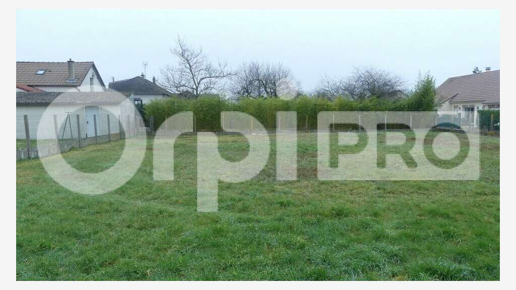 Vente local professionnel 380m² à Aubigny-sur-Nère