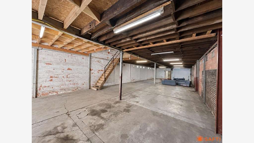 AV local 500m² sur 2 niveaux Bohain-en-Vermandois