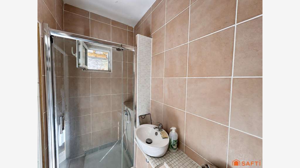 AV local 500m² sur 2 niveaux Bohain-en-Vermandois