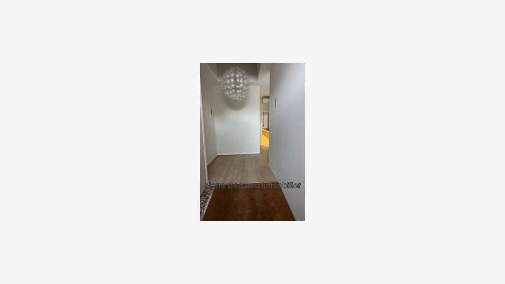 Vente Murs local professionnel 60m² à Sète