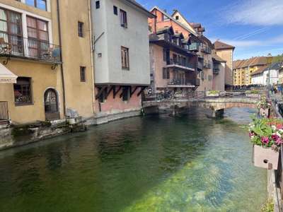 Vente local restauration rapide à Annecy