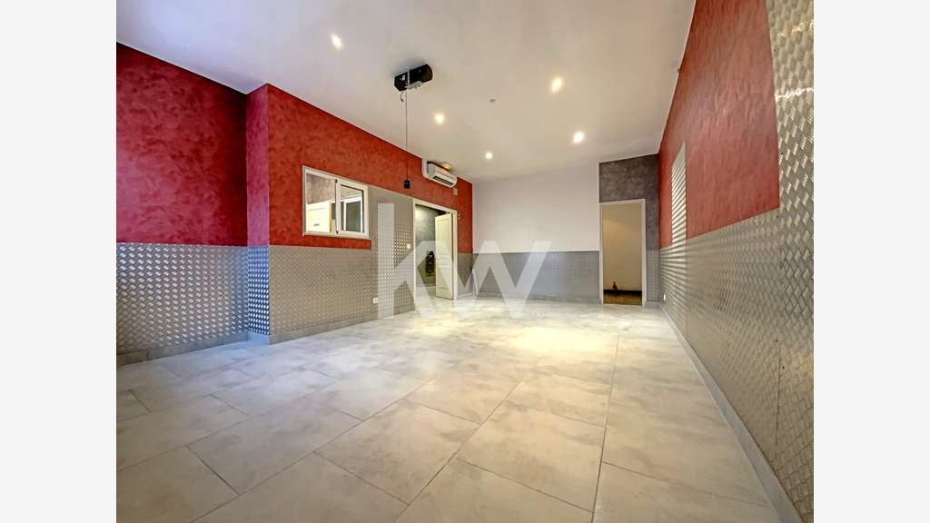 Local 68m² à vendre à Romorantin-Lanthenay