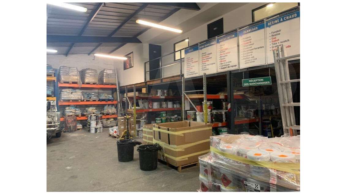 Vente local d'activité 370m² à Saint-Brieuc