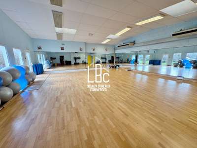 Vente Locaux d'activités - Entrepôts à Saint-Hilaire-de-Chaléons