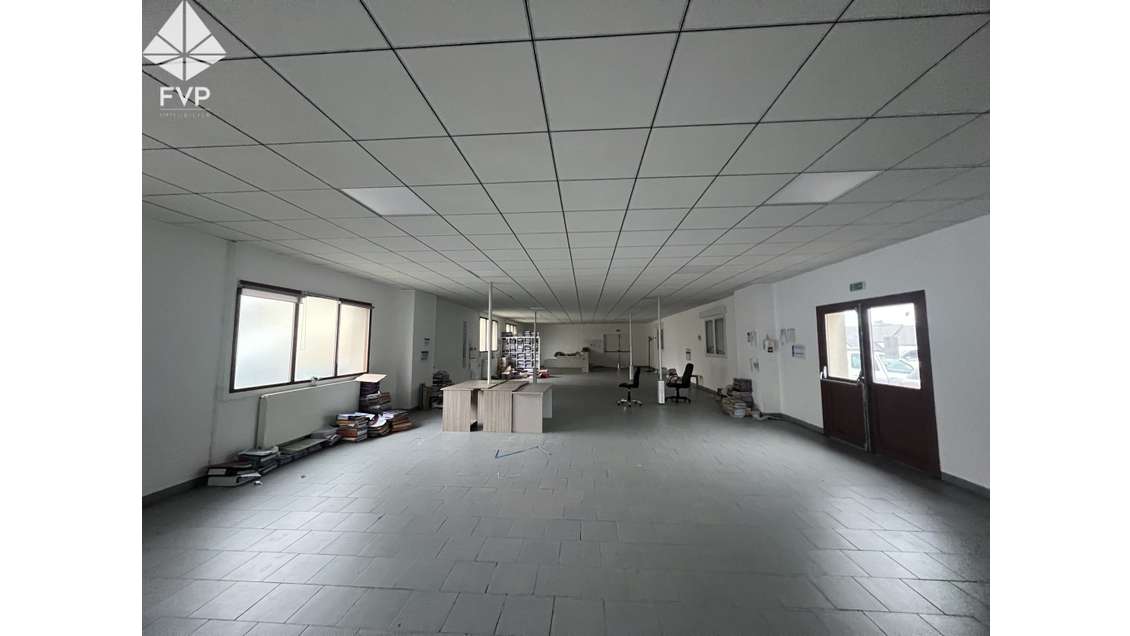 Vente bureaux 260m² à Épreville centre