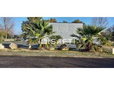 Vente Locaux commerciaux - Boutiques à Saint-Seurin-sur-l'Isle