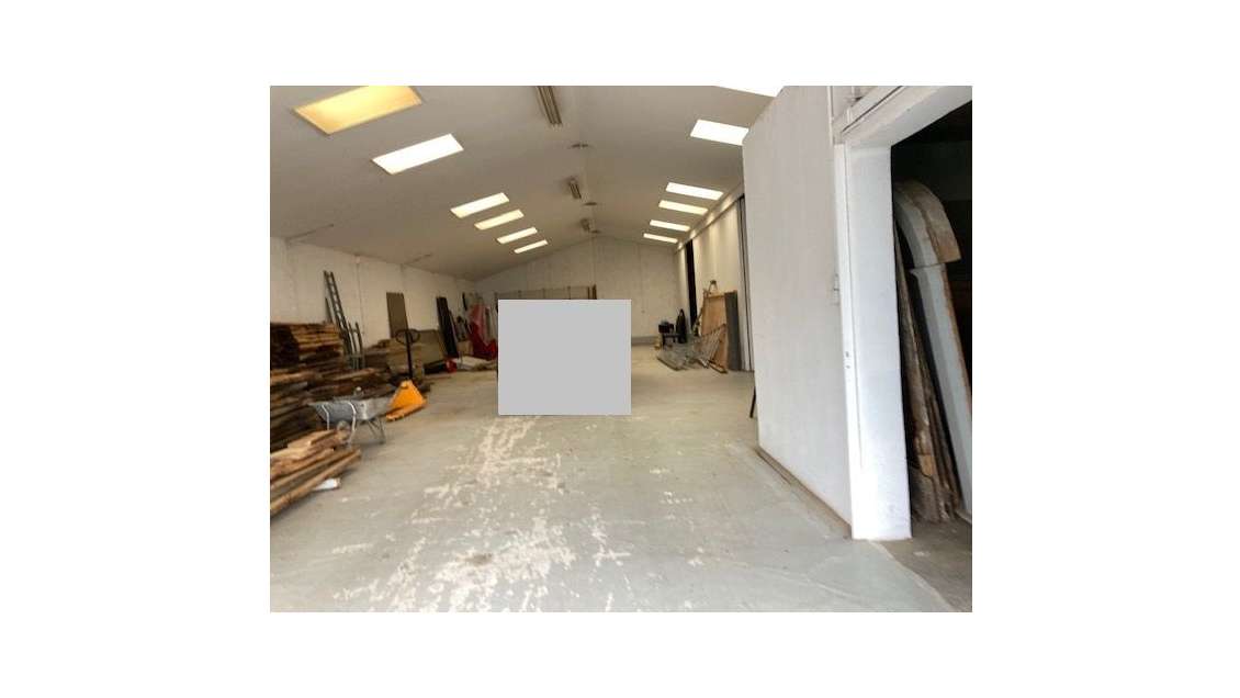 Locaux d'activité à vendre à Issoire ZI des Listes