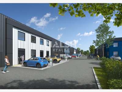 Vend locaux d'activités de 3759m² à Saint Rémy