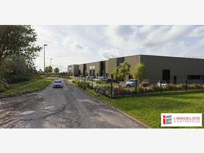 Vente locaux 310m² dans programme neuf à Taden