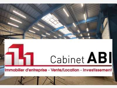 AV bâtiment activité proche grands axes Angers Est