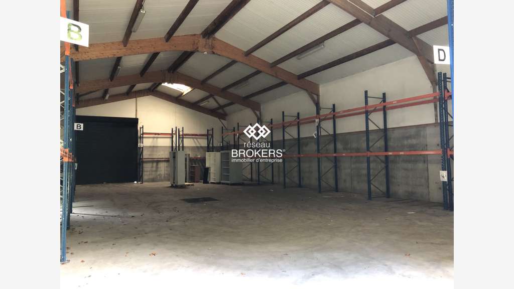 2 entrepôts de stockage à vendre sur Beauvais