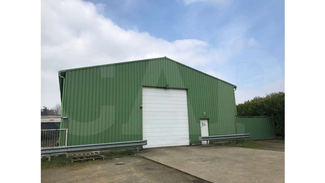 Local d'activité à vendre 450m² à Betton