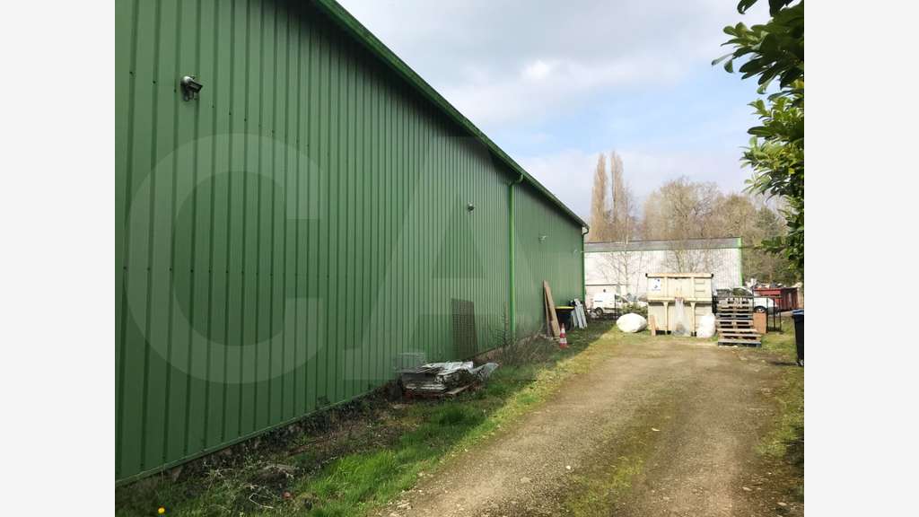 Local d'activité à vendre 450m² à Betton