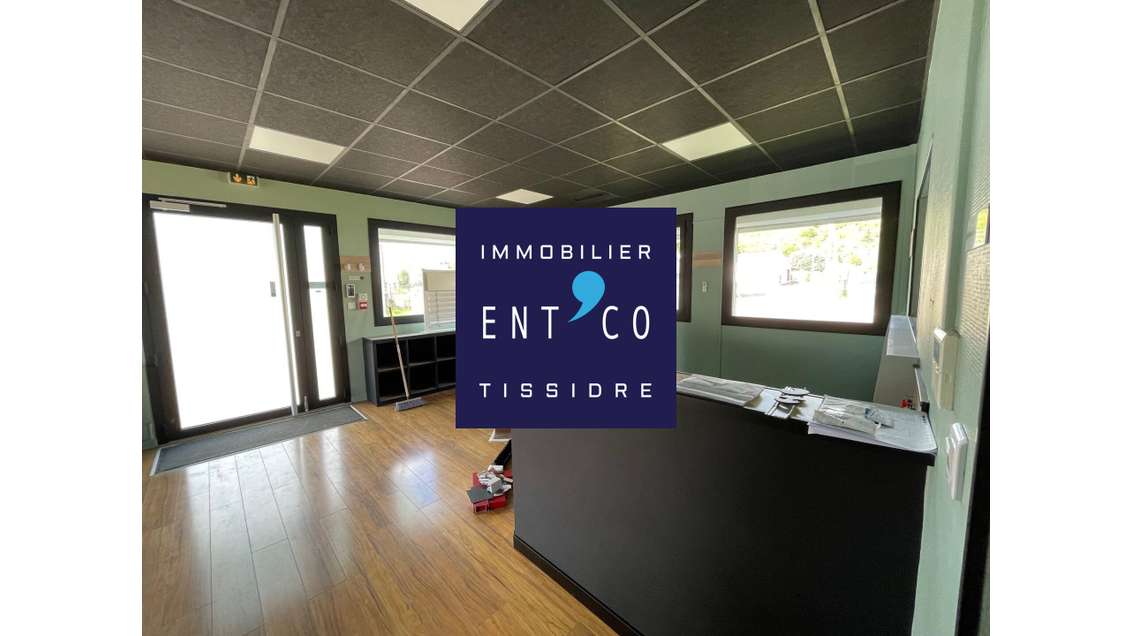 Vente locaux 490m² avec bureau à Bon-Encontre