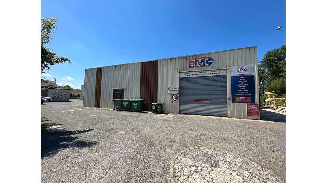 Entrepôt 1000m² à vendre ZI de Bordeaux Nord