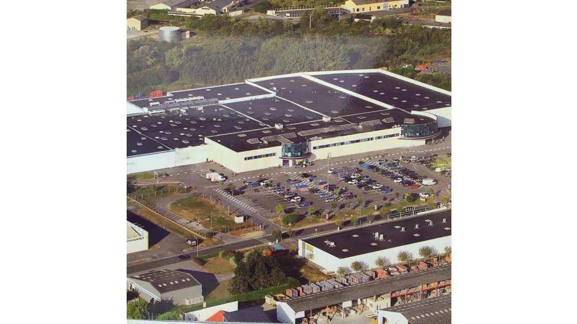 A vendre bâtiment industriel 17410m² à Chambry