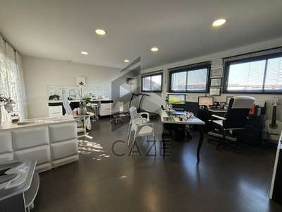 Vente cabinet médical 100m² Fargues-Saint-Hilaire