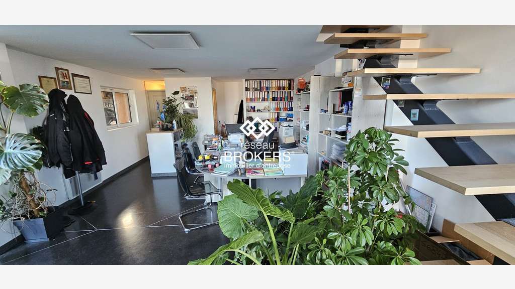 Vente entrepôt 5000m² périphérie Clermont-Ferrand