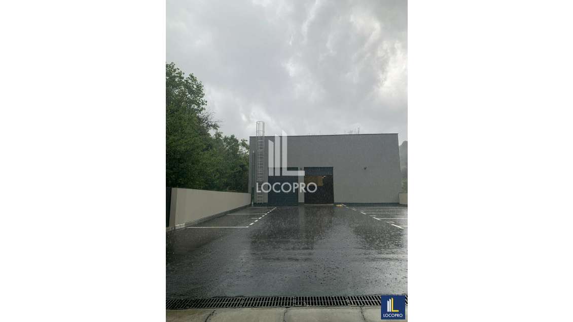 Vente local d'activité 250m² Canta Galet Nice
