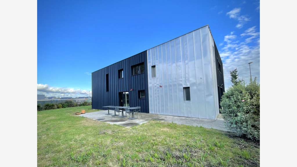 AV loft professionnel atypique à 20 mn de Rennes