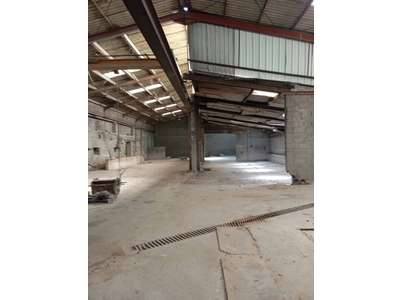 Vente Locaux d'activités - Entrepôts à Saint-Salvy-de-la-Balme