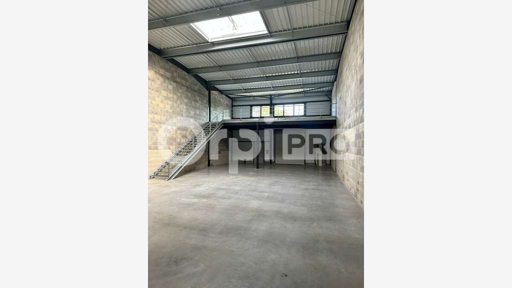 Vente locaux neufs de 180 m² à 250 m² à Montauban
