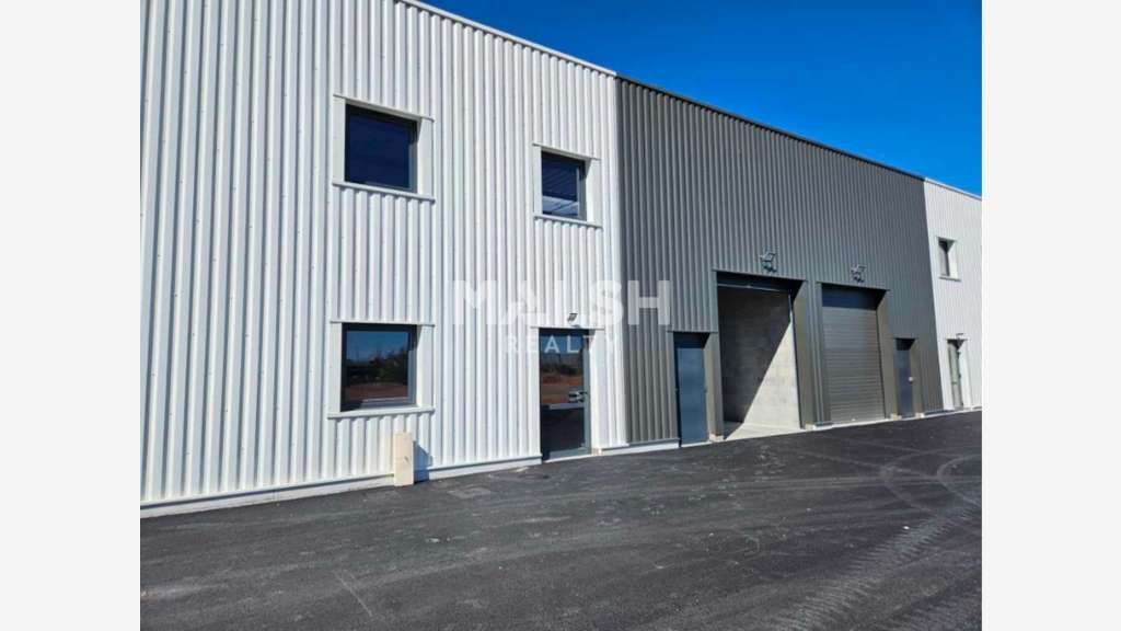 Vente local d'activité 3132m² en VEFA à Riorges