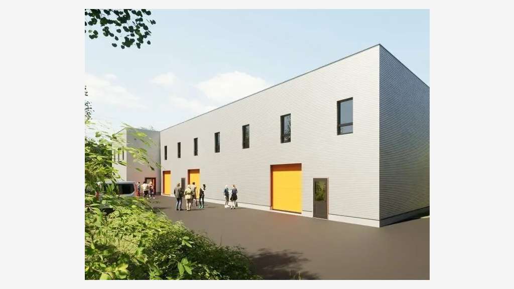 AV 4 locaux d'activités de 100m² à 340m² à Vedène