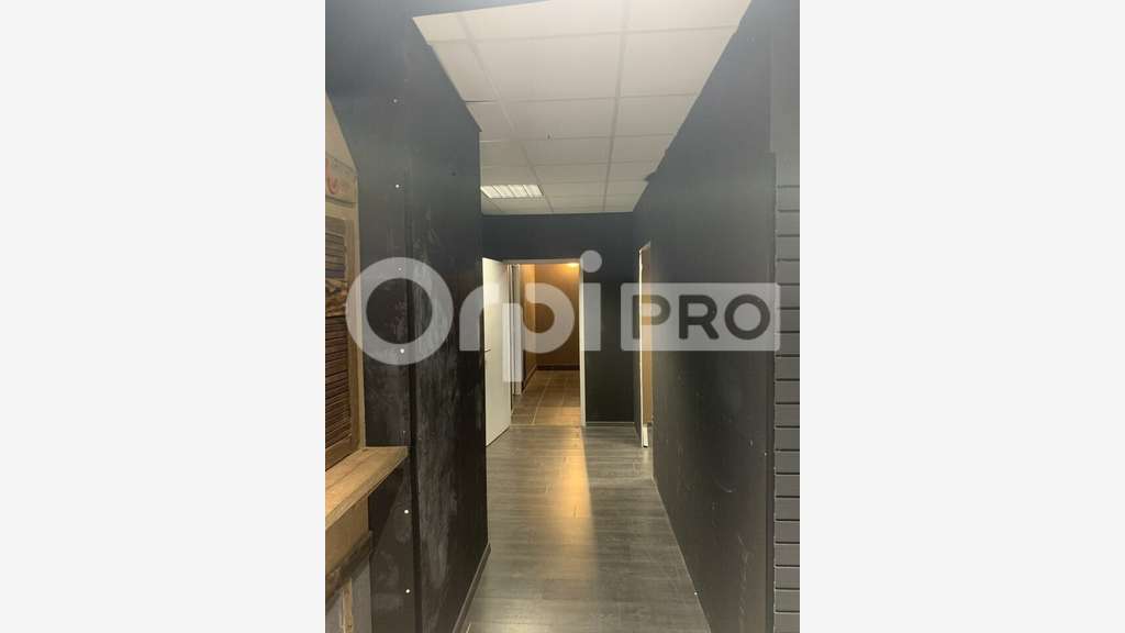 Vente local commercial 350m² à Bordeaux centre