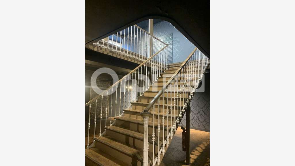 Vente local commercial 350m² à Bordeaux centre