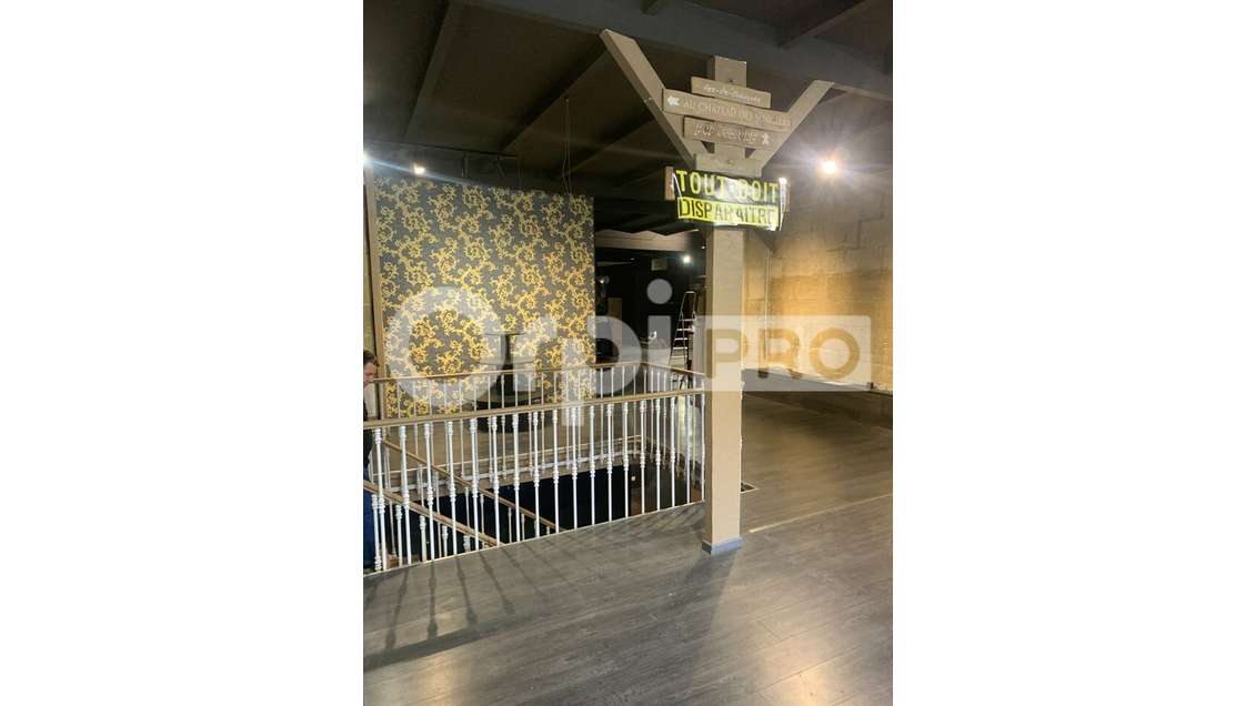 Vente local commercial 350m² à Bordeaux centre