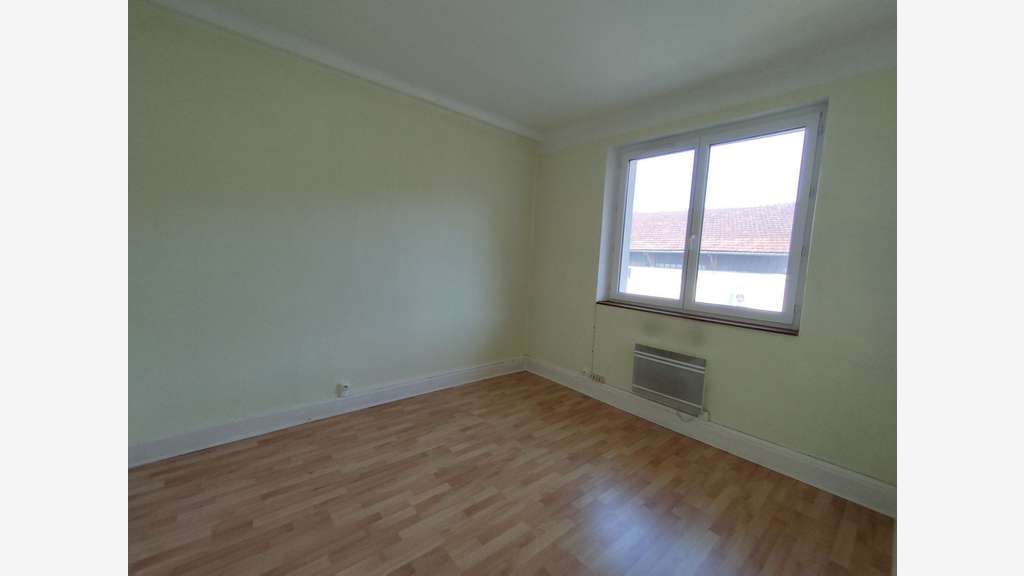 AV local commercial 130m² exterieur 119m² à Cahors