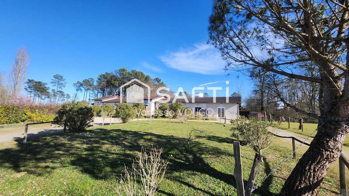 Vente Immeuble de 10 appartements sur un terrain