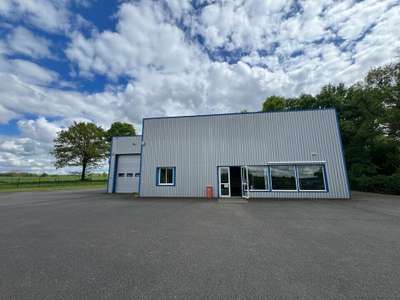 Local commercial 280m² à Chasseneuil-sur-Bonnieure
