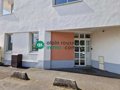 A vendre local commercial 88m² en RDC à Cholet