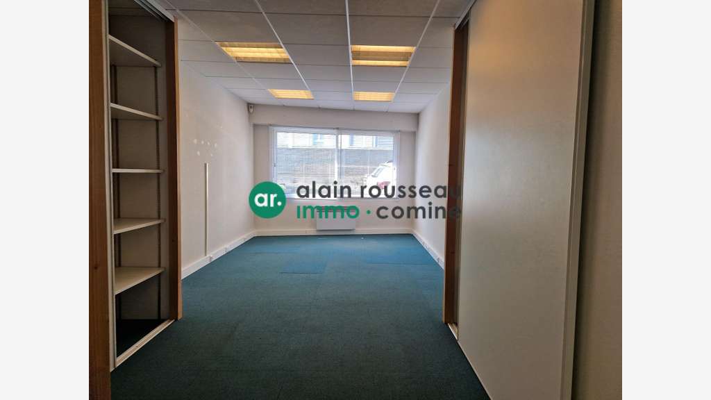 A vendre local commercial 88m² en RDC à Cholet
