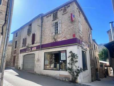 Vente local commercial centre de Douelle