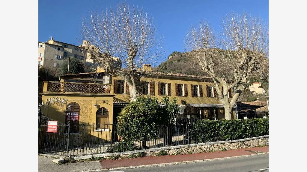 Vente murs restaurant libres à Grasse