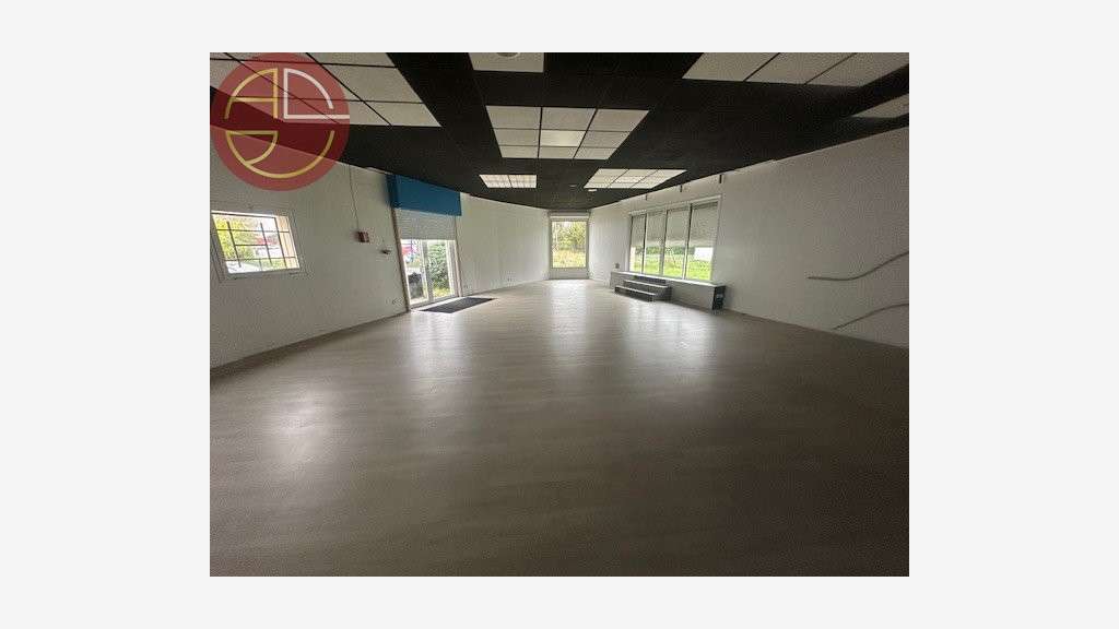 A vendre local commercial 349m² à Launaguet