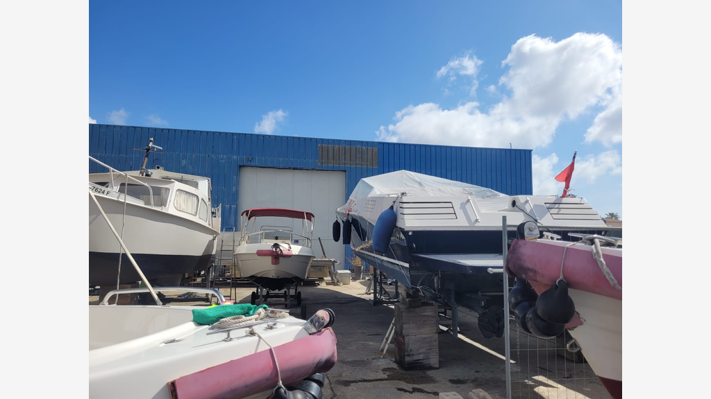Vente terrain 390m² zone technique Port Camargue
