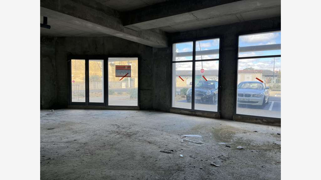 Vente local commercial 260m² aux Angles