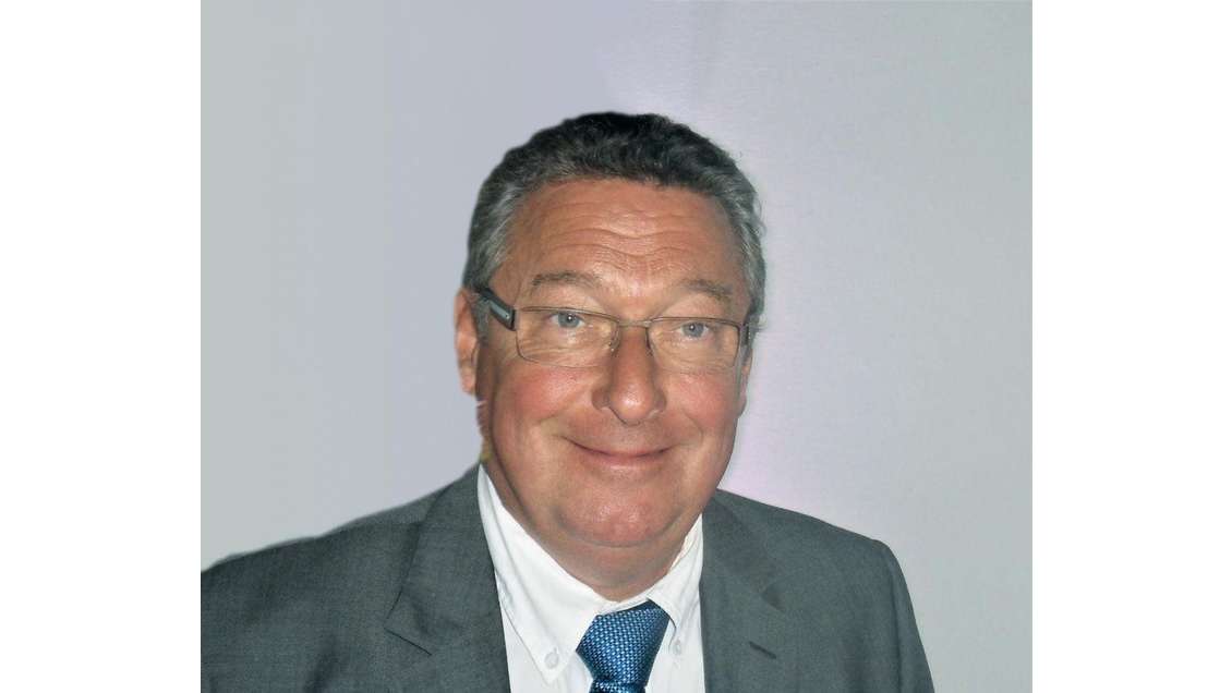 AV local 100m² rue des halles aux Sables d'Olonnne