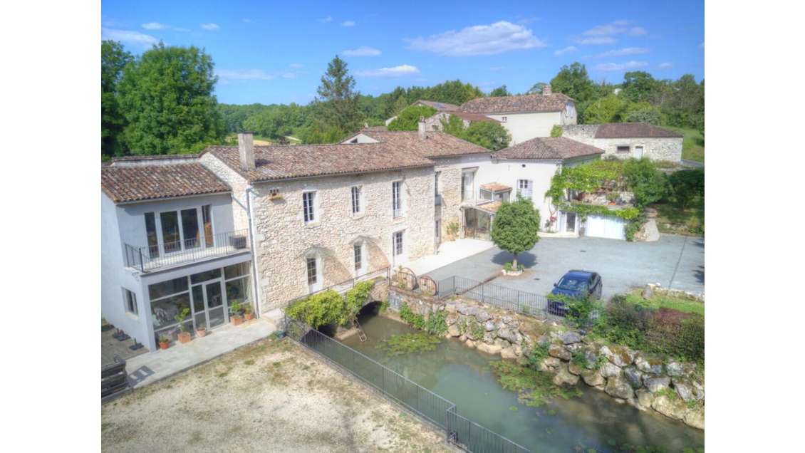 Vente local commercial 750m² à Monflanquin 